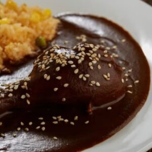 Mole con Pollo