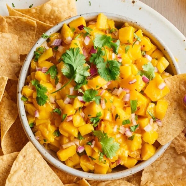 Mango Salsa & Chips